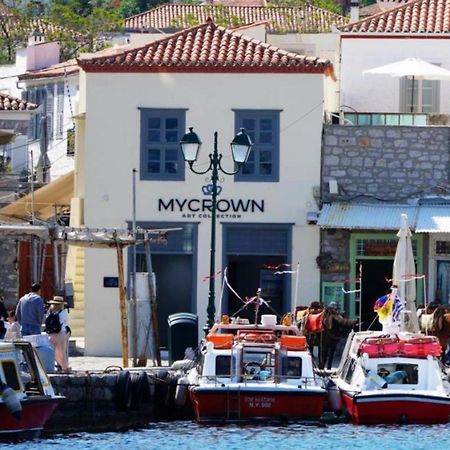My Crown Suite, Hydra Port Exterior photo